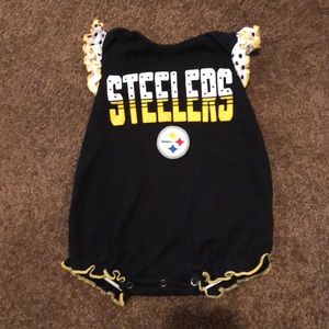 Steelers onsie with ruffle sleeves